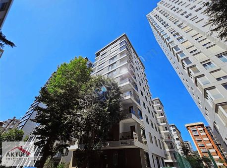 Erenköy'de Bağdat Caddesine Yakın 130 M2 Yeni Bina Balkonlu 3+1