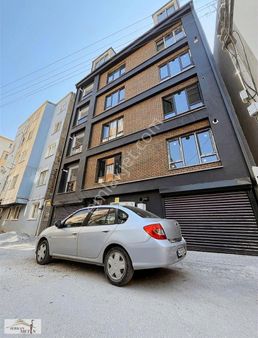 Serkan Metinden Kırmızıtoprakta Satılık 214m2 Lüks Dubleks Daire