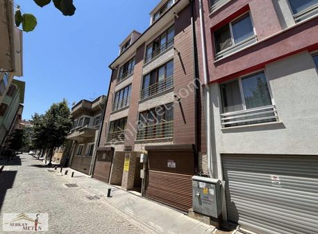 Serkan Metinden Hamamyoluna Yakın 1+1 Apart