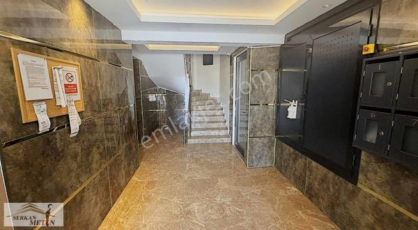 Serkan Metinden Batıkentte Satılık Fırsat 3+1 Arakat Daire