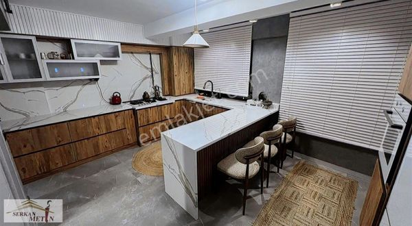 Serkan Metinden Sazovada Özel Tasarım 5+1 Villa