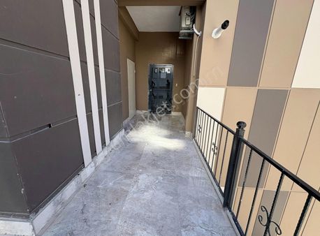 Ahmet Şeker Gayrimenkul'den Merkezi Konum'da Satılık Daire