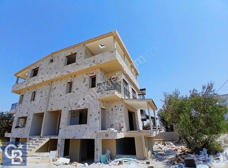 Aliağa Şakran'da Satılık Lüx Villa