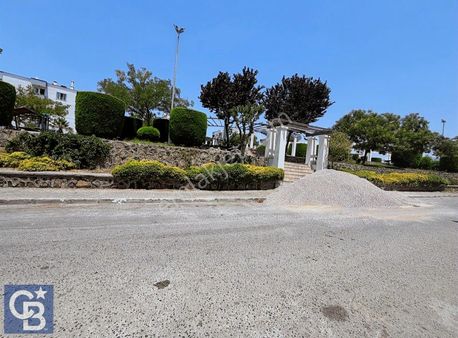 Belediye Konutlarında Full Tadilatlı Bakımlı Satılık 3+1