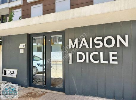 Habibler / Maıson Dicle'de Lüx Yapım Katta 2+1 Satılık Daire