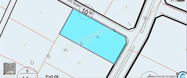 Silivri Çanta'da Gölet Manzaralı Satılık Villa İmarlı Fırsa Arsa