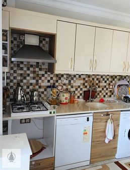 Asm'den 2+1 Ara Kat Manzaralı Daire