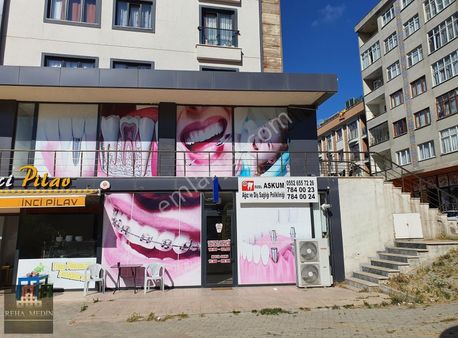 Pendik, Gülhane Cadesi, Satılık 110 M2 Kiracılı Mağaza & Dükkan