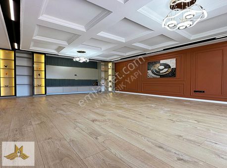 Mavi Işık'dan Site İçinde Şık Dekorlu Ve Mimari Tasarımlı Daire