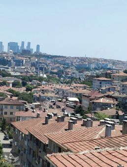 Eyüpsultan Düğmecilerde Merkeze Yakın 2+1 Manzaralı 3.kat Daire.