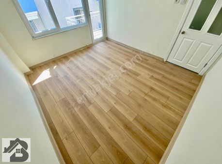 ⫸akçay Best Emlak'tan⫷yenimahallede Denize 50 Metre Ön Cephe 3+1