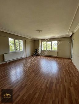 Işık Gayrimenkul'den Kiralık Hürriyet Mh 4+1 170 M2 Arakat Daire