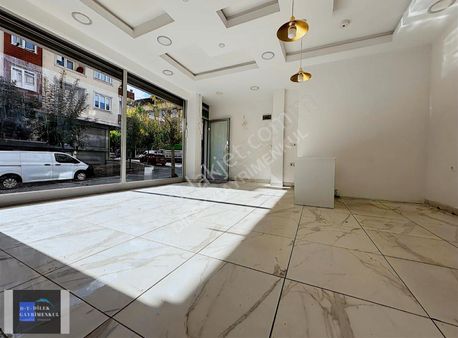 Satılık Dükkan Ofıs Market Pastane İçin Uygundur.