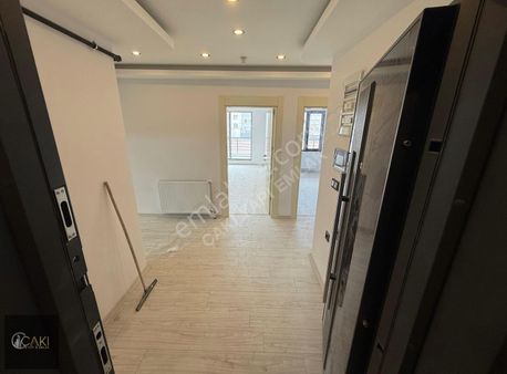 Çakı Yapı Emlaktan 3+1 Satılık Daire