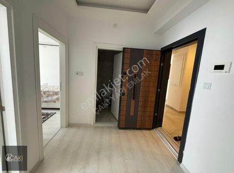 Çakı Yapı Emlaktan Mutfaği Ayrı Eşyalı Kiralık 1+1 Daire