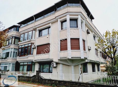 Güney Emlak-çok İyi Konumlu Binada Lüks 4+1 İskanlı Ara Kat