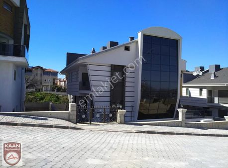 Kaaan Emlaktan Bereketlerde Kiralık Lüx Villa