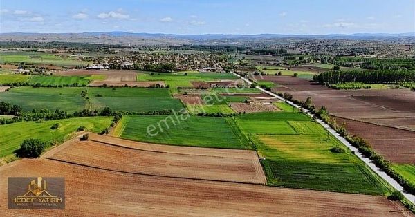 Koyunbabada Köye Yakın Tektapu Asfalt Yanı Arazi [ 2.700 M2 ]