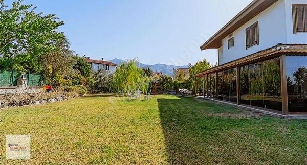 Yukarıkızılca Doğakent Çiftlik Evleri Sitesinde Satılık Villa