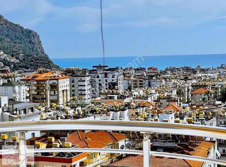 Alanya Merkezde 5+2 Full Deniz Ve Kale Manzaralı Özel Daire