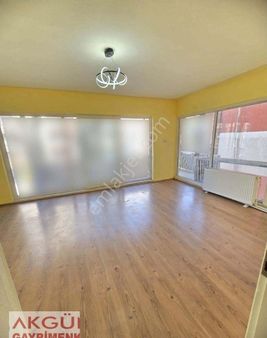 Akgün Gayrimenkul'den Merkezi Konumda 3+1 Fiyat 2 Milyon 50 Bin Tl