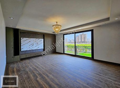 Portakal Mahallesi Fuat Morel Palm City Civarı 4+1 Satılık Daire