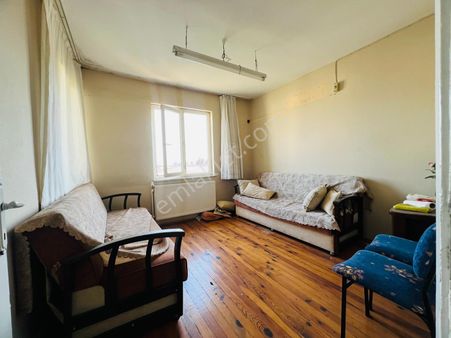 Nazilli🏡emlaktan-satılık Yıldıztepede Doğalgazlı 3+1 Daire