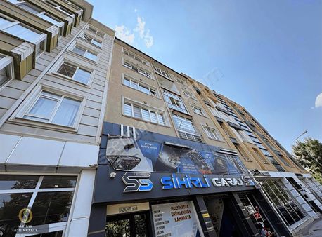 Sarılar Gm'den Basın Şehitleri Cad Üzeri 2+1 Arakat Daire