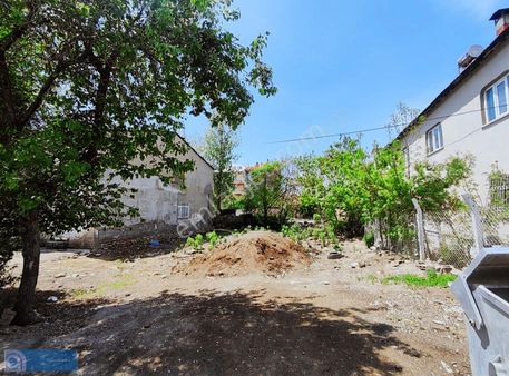 Hanikoğlunda 2 Katlı Müstakil Ev Ve 745 M2 Arsası