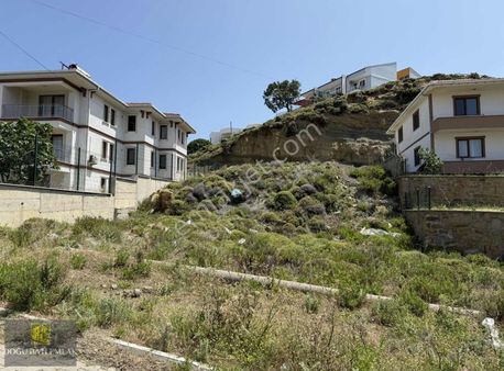 Gökçeada Merkezde 520 M² İmarlı Arsa