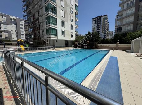 Konyaaltı Uncalı Mahallesinde Konsept Site İçi Çok Geniş 2+1