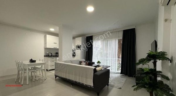 Antalya Konyaaltı Liman 1+1 Satılık Eşyalı Daire