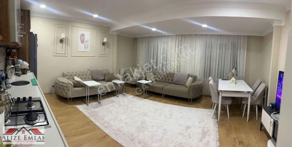 Alizeden Halkalı Meydanda Boş Teslim İskanlı Yeni Daire