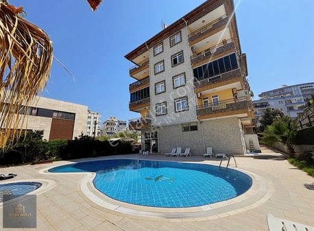 Tosmur Mahallesinde Site İçi Satılık 4+1 Ayrı Mutfak