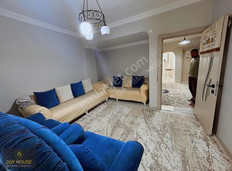 Day House Gayrimenkulden Satılık 2+1 Giriş Katı