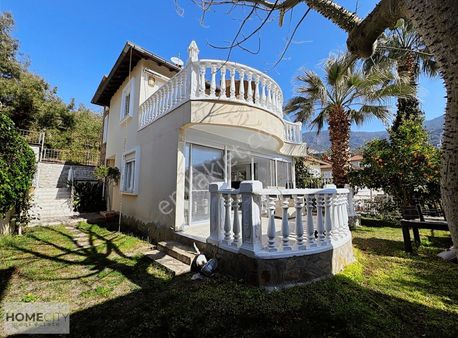 Alanya Sugözü 2+1 135m2 Bahçeli,havuzlu,site İçi,eşyalı Villaa