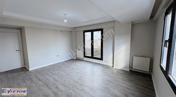 Bağcılar Kirazlı Sıfır Otoparklı Arakat Özel Konum Daire. Vizyon