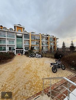 Stüdyo Palace'da 1+1 Full Eşyalı Teraslı Satılık Stüdyo Daire