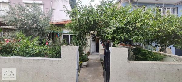 Satılık Harika Lokasyonda Fırsat Bahçeli Müstakil