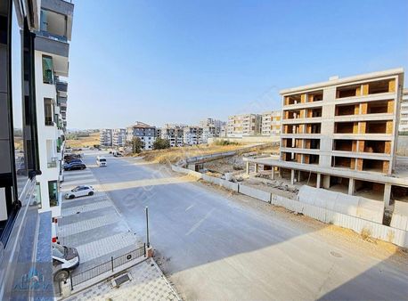 Almina Gayrimenkul'den Kayapa'da Kiralık 3+1 Arakat Daire