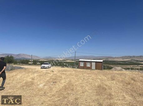 Taç Gayrimenkulden Manzaralı 400 M2 Yaşam Alanı Araç Takaslı