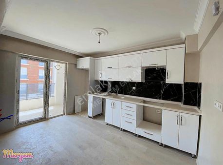 Beşikkayada 3+1 Sıfır Full Yapılı Fırsat Satılık Daire