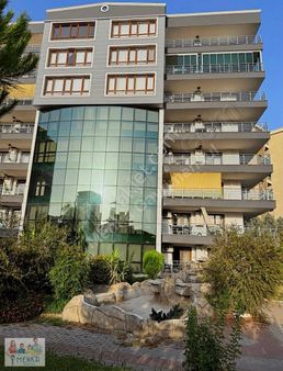 Güzelyurt Mah Ara Kat Satılık 3+1 Daire