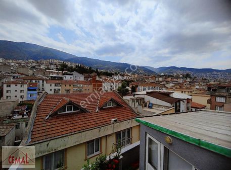 Cemal Emlak Yıldırım Beyazıt Caddesi 1+1 Asansörlü Manzaralı Kl