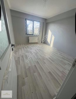 Mega Emlaktan Atatürk Mah Satılık Geniş 3+1 Sıfır Daire