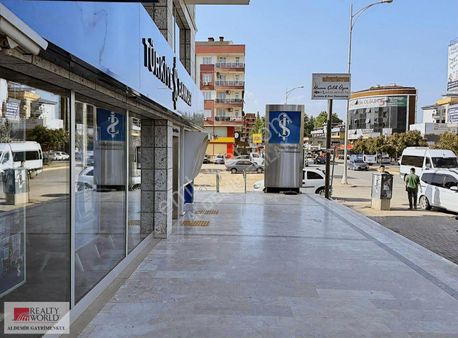 Antalya Döşemaltı Bahçeyakada Kıracısı Olan 250 M2 Dükkan
