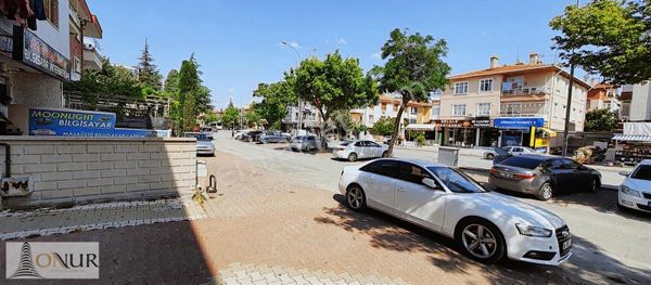 Onur Emlak Dumlupınar Mah. 105+105 M2 Satılık Dükkan