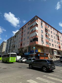 Gebze Çarşıda 4+1 Satılık Daire