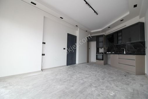 Aslan'dan Site İçi Havuzlu Geniş Peyzajlı 2+1 Daire