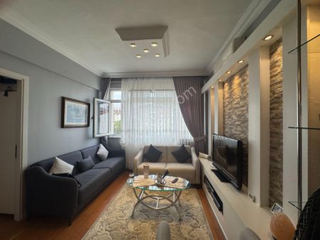 İstanbul Beyoğlu Küçük Piyale'de 2+1 Satılık Daire